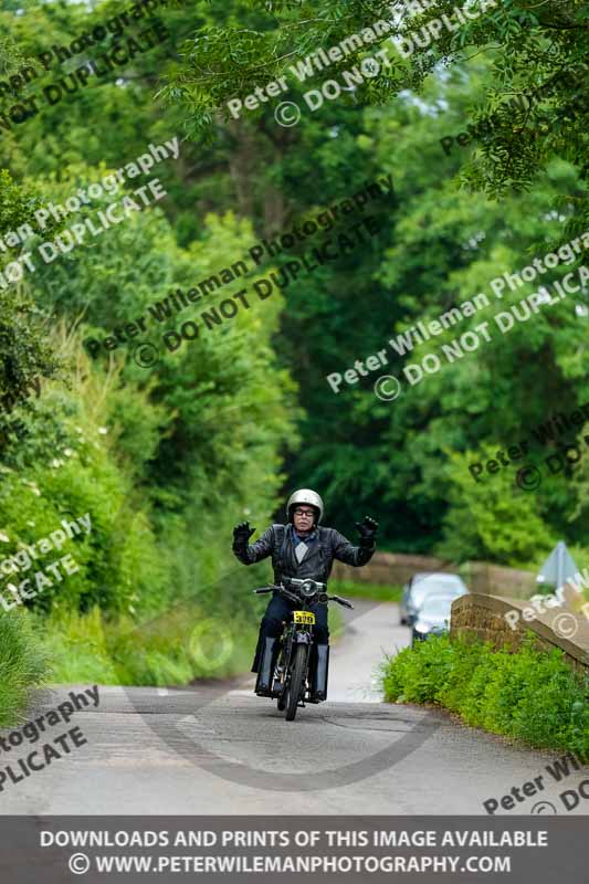 Vintage motorcycle club;eventdigitalimages;no limits trackdays;peter wileman photography;vintage motocycles;vmcc banbury run photographs